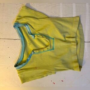 crop top
